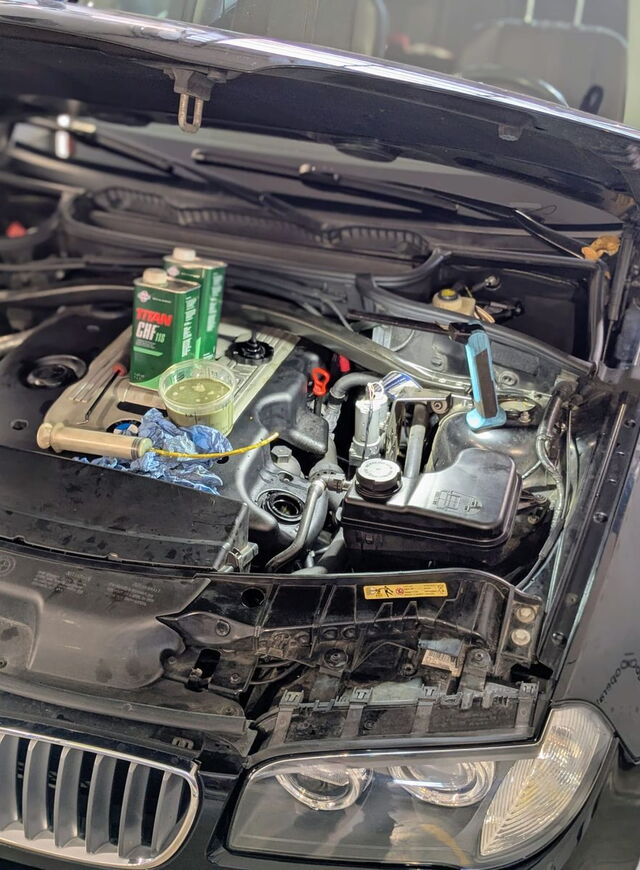 Blick in den Motorraum